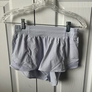 Hotty Hot 2.5 shorts lululemon